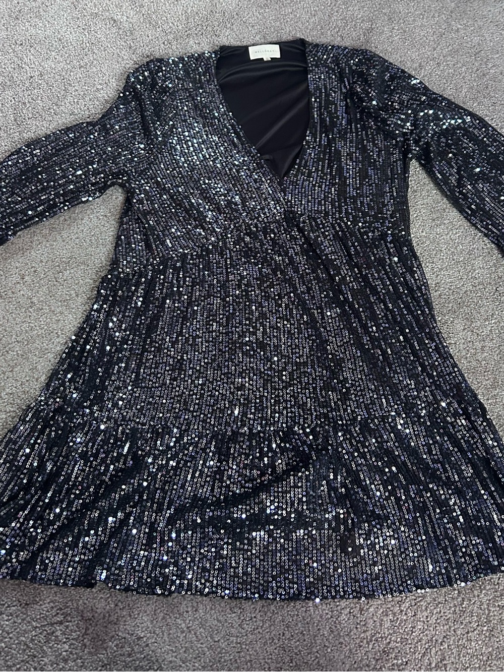 MELLODAY Black Sequin Long Sleeve Wrap Dress